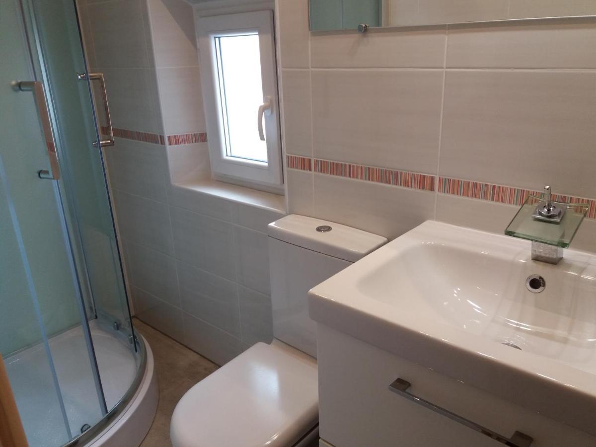 Chez Vero - Chambre D'Hote Privee - Proche Cassis Ste Baume Marseille Le Castelet Agora - Parking Clos - Обань Экстерьер фото